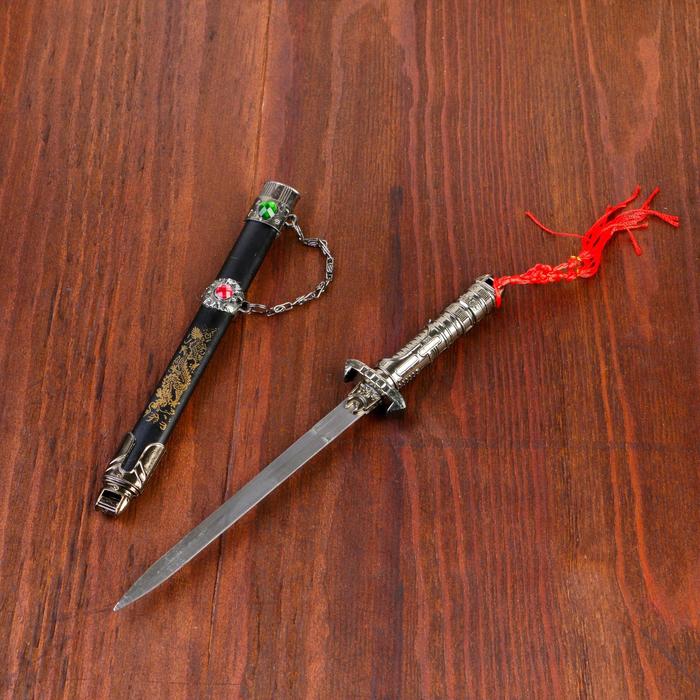 Сувенирный кинжал на подставке, на ножнах дракон, рукоять в форме светового меча, 25 см - фото 1887628376