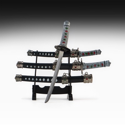 Макет оружия «Сувенирные катаны на подставке 3в1. Алмаз», подарочный набор, ножны чёрный с белыми ромбами, 16 см; 20 см ; 24.5 см