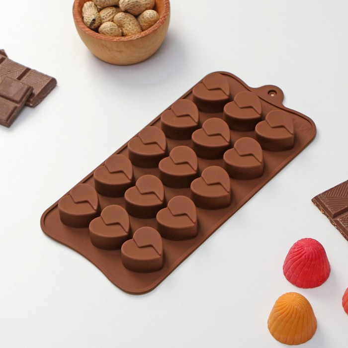 Форма для шоколада Доляна «Сердце», силикон, 21×10×1,5 см, 15 ячеек (3×2,3 см), цвет коричневый - Фото 1