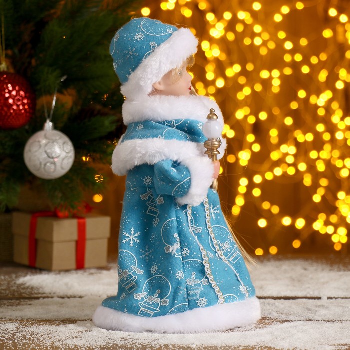 Снегурочка "Голубая шубка, с посохом" с подсветкой, двигается, 30 см, голубой - фото 1908409388
