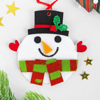 Ёлочная игрушка из фетра «Снеговичок в шапочке», набор для творчества, своими руками