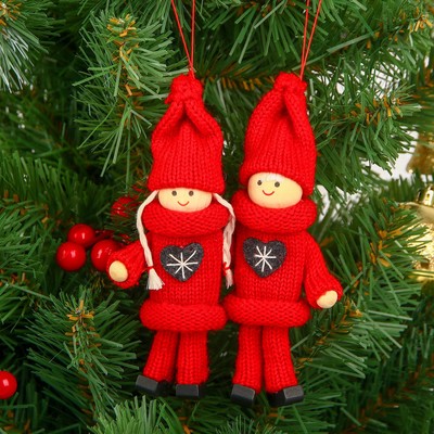Елочная игрушка «Куколка в костюме», красная, МИКС