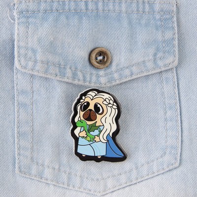 Значок «Мать драконов», 8×12 см