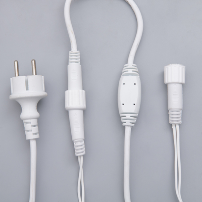 Гирлянда "Бахрома" 3 х 0.6 м , IP65, УМС, белая нить, 160 LED, свечение красное, 220 В