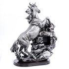 Часы настольные "Лошадь", цвет  серебро, 40х31х15 см - фото 8421008