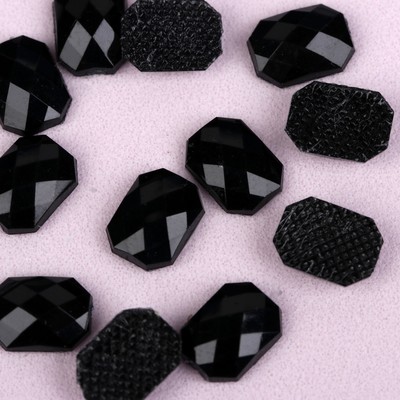 Стразы термоклеевые «Прямоугольник», 6 × 8 мм, 50 шт, цвет чёрный