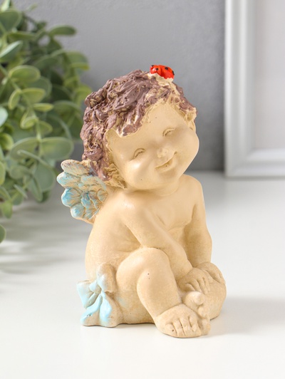 Фигурка полистоун «Ангелочек с божьей коровкой», цветной, 9×7×15 см
