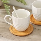 Набор керамический чайный «Эстет», 6 предметов: 2 чашки 350 мл, 2 деревянных блюдца, 2 ложки, цвет белый - Фото 2