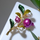 Брошь «Ветвь гранатовая», цветная в золоте - Фото 7