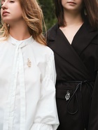 Брошь «Скрипичный ключ с жемчужными нотками», белая в серебре - Фото 5