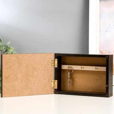 Ключница "Ключи" венге 12х17 см