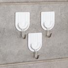 Крючок на липучке «Подкова», 3 шт, цвет белый - Фото 1