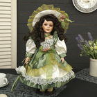 Кукла коллекционная керамика "Алёна в зелёном платье с зонтиком" 40 см - фото 8742596