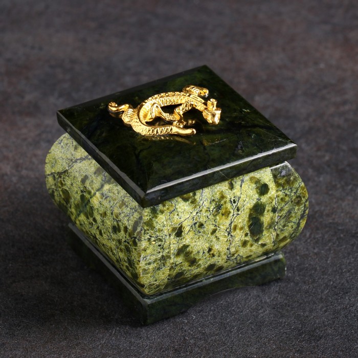 Шкатулка "Коронованная ящерица", 5х5х5 см, натуральный камень, змеевик - фото 1905510337