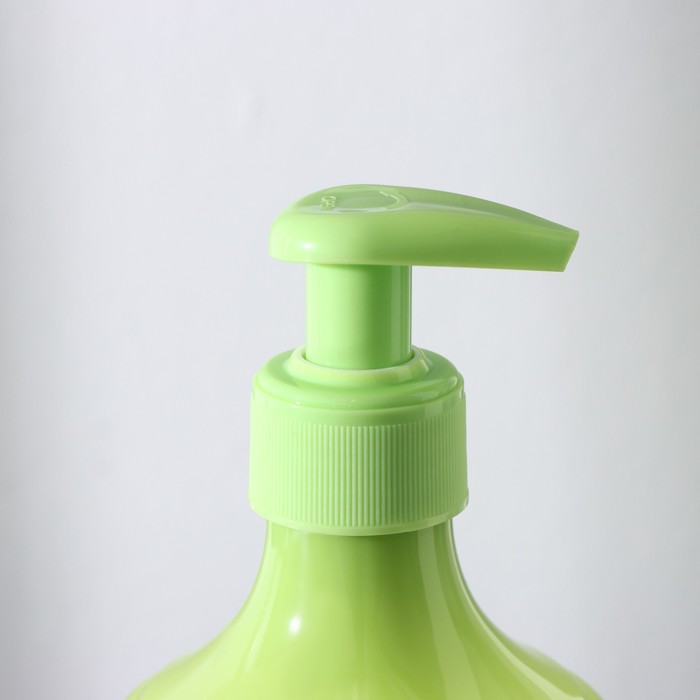 Дозатор для жидкого мыла «Волны», 7,8×7,8×15,5, цвет МИКС - фото 1890788947