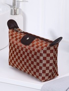 Косметичка простая на молнии, в клетку, средний размер, кофейная - Фото 2