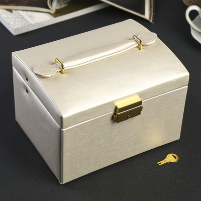 Шкатулка для украшений «Жемчужный молочный», кожзам, 12.3×17.3×13.7 см