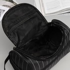 Косметичка-сумочка, отдел на молнии, 3 наружных кармана, цвет чёрный - Фото 3