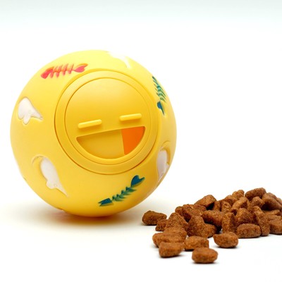 Игрушка-шар под лакомства "Мыши и рыбы", 7,5 см