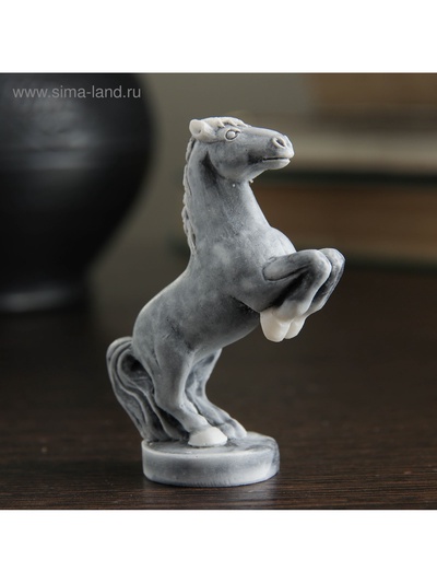 Сувенир "Конь на дыбах маленький" 6см