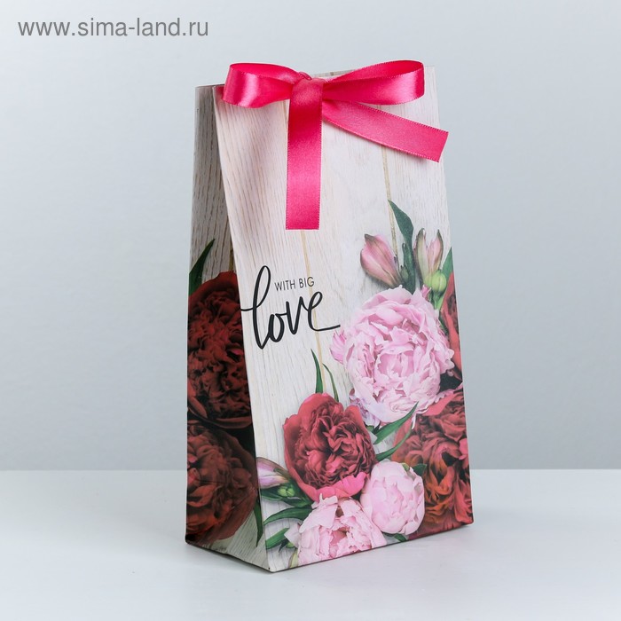 Пакет подарочный с лентой With love, 13 × 23 × 7 см - Фото 1