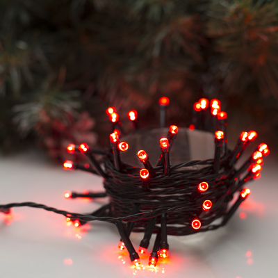 УЦЕНКА Гирлянда «Нить» 5 м, IP20, тёмная нить, 50 LED, 8 режимов, 220 В, свечение красное