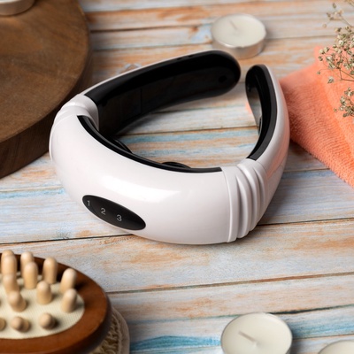 УЦЕНКА Массажёр для шеи Luazon LEM-16, от батареек 2хААА (не в комплекте), белый