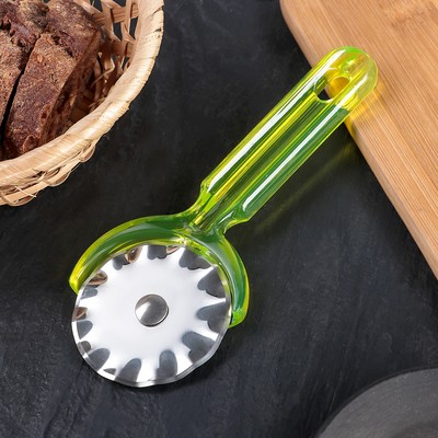 Нож для пиццы и теста Доляна «Леденец», 16.5 см, цвет МИКС