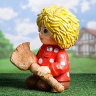 Садовая фигура "Домовой с веником" 39см - Фото 2