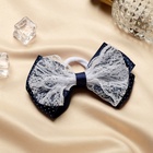 Бант для волос на резинке «Школьница», синий с кружевами, 5 см, синий - Фото 3