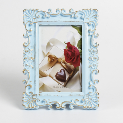 Фоторамка пластик 10х15 см "Розочки и завитки роза" голубая с золотом 20,5х15,5 см