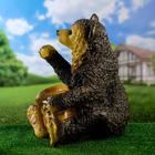Садовая фигура "Медведь с медом большой" цветной - Фото 2