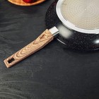 Сковорода кованая Доляна Natural. Black, d=26 см, ручка soft-touch, индукционное дно - Фото 7