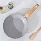 Сковорода Magistro Natural, d=24 см, ручка soft-touch, индукция, антипригарное покрытие, кованый алюминий, серая - Фото 2