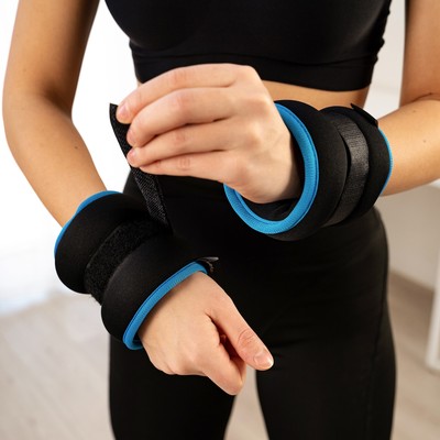 Утяжелители неопреновые ONLYTOP, 2 шт.×0.5 кг, чёрные, голубые