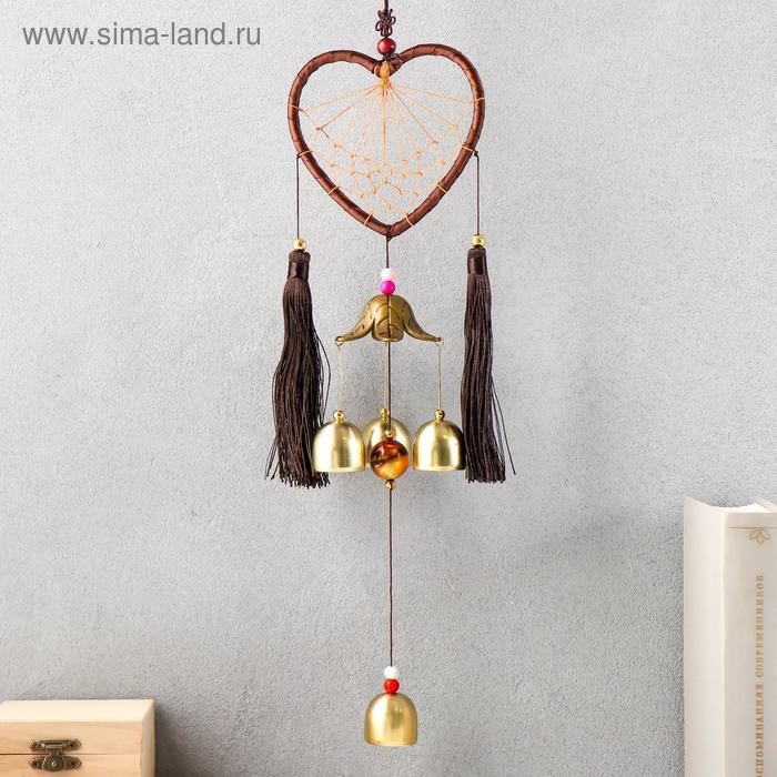 Музыка ветра с ловцом снов «Сердце с кисточками», 4 колокольчика, d=10.5 см, длина 40 см - Фото 1