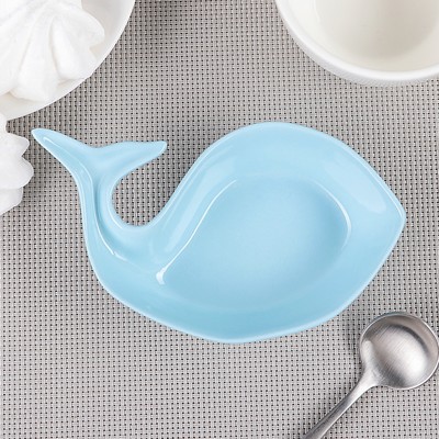 Блюдо керамическое «Кит», 13×7×3 см, цвет голубой