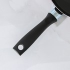 Сковорода блинная Доляна, d=22 см, пластиковая ручка, антипригарное покрытие, цвет красный - Фото 4