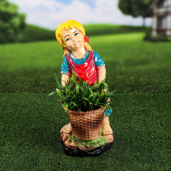Садовая фигура "Девочка с корзинкой", разноцветная, гипс, 38 см, микс - Фото 1