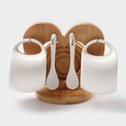 Набор чайный керамический на деревянной подставке «Эстет», 6 предметов: 2 чашки 200 мл, 2 подставки 9.5 см, 2 ложки, цвет белый - Фото 1