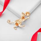 Брошь «Котёнок» игривый, цвет чёрно-красный в золоте 3924697