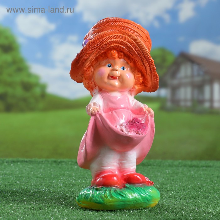 Садовая фигура "Девочка в шляпе" 12х14х30см - Фото 1