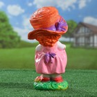 Садовая фигура "Девочка в шляпе" 12х14х30см - Фото 3