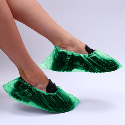 Бахилы детские 300×100 мм зелёные ПНД 28 мкр 1.9 г 25 пар/уп