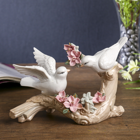 Сувенир керамика 'Две птички на ветке с цветами' 14х21х9 см
