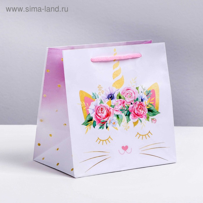 Пакет подарочный ламинированный квадратный, упаковка, «Кошка‒единорожка», 22 х 22 х 11 см - Фото 1