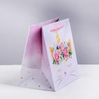 Пакет подарочный ламинированный квадратный, упаковка, «Кошка‒единорожка», 30 х 30 х 12 см - Фото 2