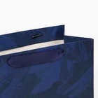 Пакет подарочный ламинированный квадратный, упаковка, «Настоящему мужчине», 22 х 22 х 11 см - фото 10066077