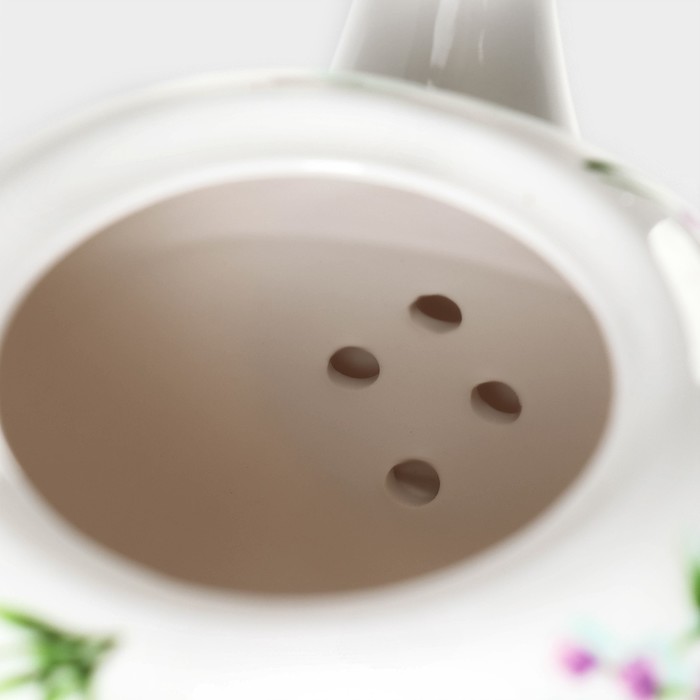 Чайник фарфоровый заварочный Доляна «Лаванда», 800 мл, цвет белый - фото 1906975887