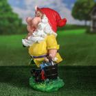 Садовая фигура "Гном с лопатой и ведром воды", разноцветная, гипс, 33 см - Фото 2